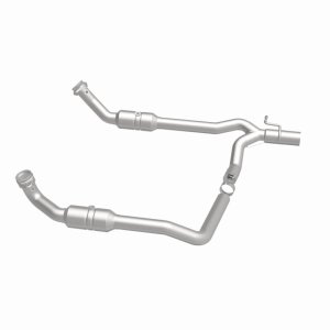 Ford E-350 Catalytic Converter - Underbody - Magnaflow - Direct Fit - `09-`16