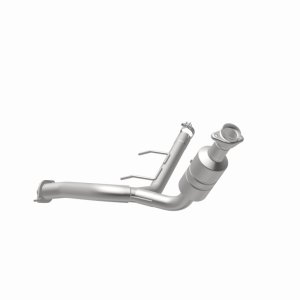 Ford F-150 Catalytic Converter - Underbody - Magnaflow - Direct Fit - `09-`10