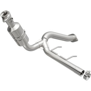 Ford F-150 Catalytic Converter - Underbody - Magnaflow - Direct Fit - `09-`10
