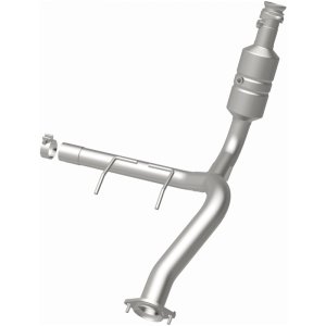 Ford F-150 Catalytic Converter - Underbody - Magnaflow - Direct Fit - `09-`10