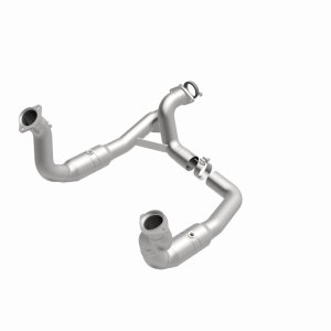 Ford F-250 Super Duty Catalytic Converter - Magnaflow - OEM Grade Direct-Fit - MagnaFlow - `11-`17