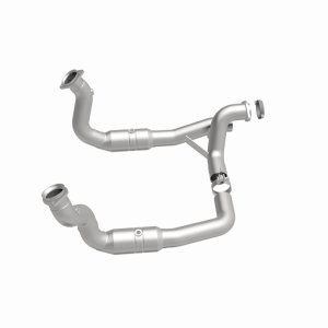 Ford F-250 Super Duty Catalytic Converter - Magnaflow - OEM Grade Direct-Fit - MagnaFlow - `11-`17