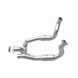 Ford F-250 Super Duty Catalytic Converter - Magnaflow - OEM Grade Direct-Fit - MagnaFlow - `11-`17