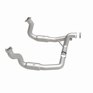 Ford F-350 Super Duty Catalytic Converter - Magnaflow - OEM Grade Direct-Fit - MagnaFlow - `11-`17