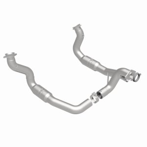 Ford F-350 Super Duty Catalytic Converter - Magnaflow - OEM Grade Direct-Fit - MagnaFlow - `11-`17