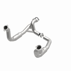 Ford F-350 Super Duty Catalytic Converter - Magnaflow - OEM Grade Direct-Fit - MagnaFlow - `11-`17