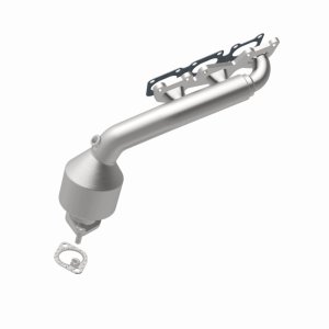 Kia Sorento Catalytic Converter - Magnaflow - OEM Grade Federal/EPA Compliant Direct-Fit - `07-`09