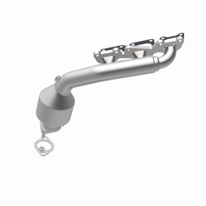 Kia Sorento Catalytic Converter - Magnaflow - OEM Grade Federal/EPA Compliant Direct-Fit - `07-`09