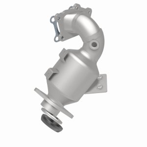 Mazda CX-7 Catalytic Converter - Underbody - Magnaflow - Direct-Fit OEM Grade - `09-`12