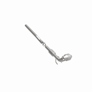 Volkswagen Passat Catalytic Converter - Magnaflow - Direct Fit, OEM Grade - `14-`15