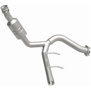 Ford F-150 Catalytic Converter - Magnaflow - OEM Grade Direct-Fit - `09-`10