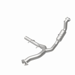 Ford F-150 Catalytic Converter - Underbody - Magnaflow - OEM Grade Direct-Fit - `11-`14
