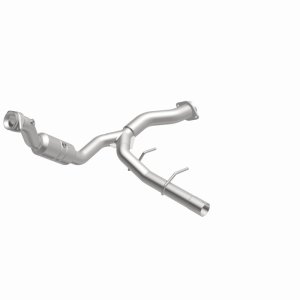 Ford F-150 Catalytic Converter - Underbody - Magnaflow - OEM Grade Direct-Fit - `11-`14