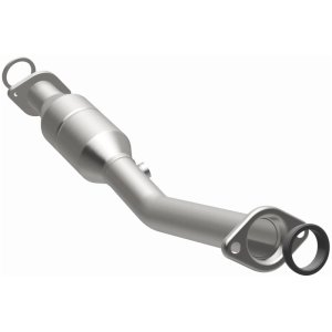 Nissan Juke Catalytic Converter - Underbody - Magnaflow - Direct-Fit - `11-`17