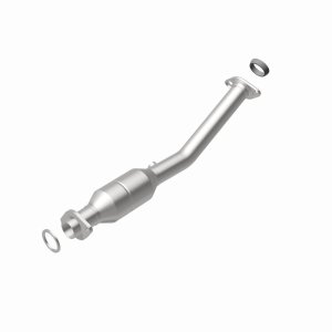 Nissan Juke Catalytic Converter - Underbody - Magnaflow - Direct-Fit - `11-`17