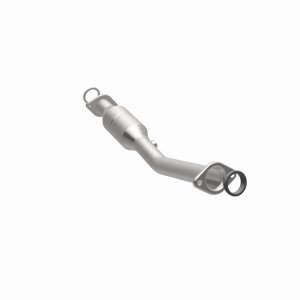 Nissan Sentra Catalytic Converter - Underbody - Magnaflow - Direct-Fit - `17-`19