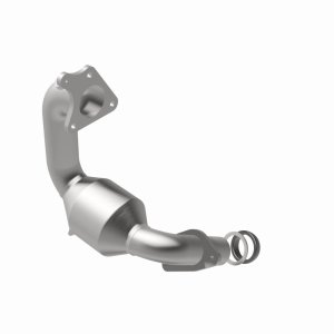 Nissan Juke Catalytic Converter - Underbody - Magnaflow - OEM Grade Direct-Fit - `11-`17