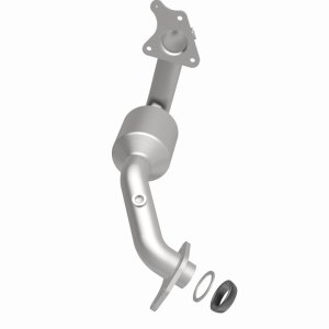 Nissan Juke Catalytic Converter - Magnaflow - OEM Grade Direct-Fit - `11-`17