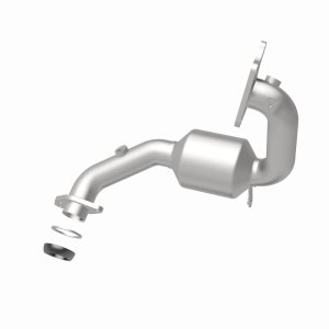 Nissan Juke Catalytic Converter - Magnaflow - OEM Grade Direct-Fit - `11-`17