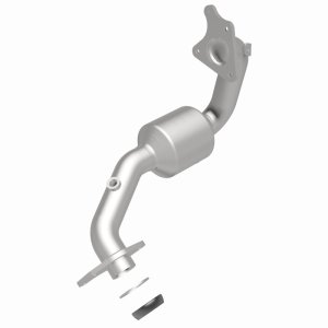 Nissan Juke Catalytic Converter - Magnaflow - OEM Grade Direct-Fit - `11-`17