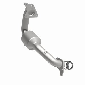 Nissan Juke Catalytic Converter - Magnaflow - OEM Grade Direct-Fit - `11-`17