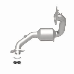 Nissan Juke Catalytic Converter - Magnaflow - OEM Grade Direct-Fit - `11-`17