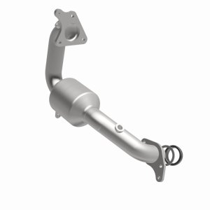 Nissan Juke Catalytic Converter - Magnaflow - OEM Grade Direct-Fit - `11-`17