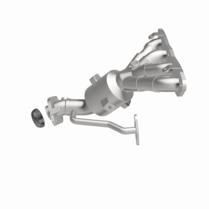 Toyota Prius C Catalytic Converter - Magnaflow - Direct-Fit, OEM Grade, Manifold - `12-`19 Toyota Prius C Catalytic Converter - Magnaflow - Direct-Fit, OEM Grade, Manifold - `12-`19