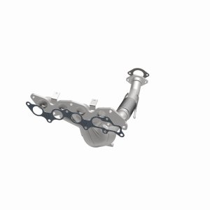 Ford Escape Catalytic Converter - Magnaflow - Direct Fit - `13-`18