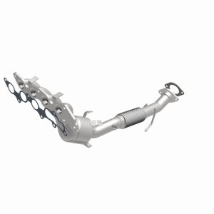 Ford Escape Catalytic Converter - Magnaflow - Direct Fit - `13-`18