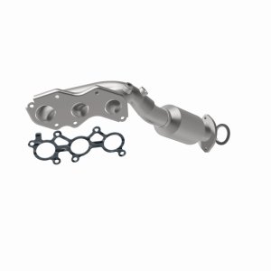 Lexus IS250 Catalytic Converter - Magnaflow - OEM Grade Federal Direct-Fit - `06-`15