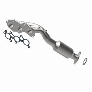 Lexus IS300 Catalytic Converter - Magnaflow - OEM Grade Federal Direct-Fit - `16-`17