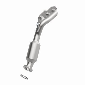 Lexus IS300 Catalytic Converter - Magnaflow - OEM Grade Federal Direct-Fit - `16-`17