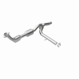 Ford F-150 Catalytic Converter - Magnaflow - Direct-Fit - `04-`06