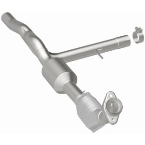 Ford F-150 Catalytic Converter - Magnaflow - Direct-Fit - `04-`06