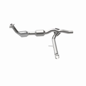 Ford F-150 Catalytic Converter - Magnaflow - Direct-Fit - `04-`06