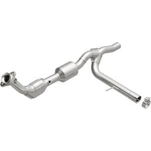 Ford F-150 Catalytic Converter - Magnaflow - Direct-Fit - `04-`06