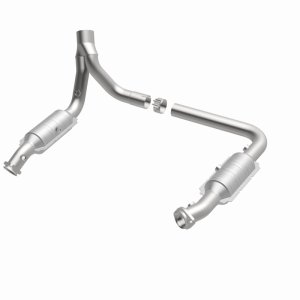 Dodge Ram Catalytic Converter - Magnaflow - Direct Fit, OEM Grade - `07-`08 Dodge Ram Catalytic Converter - Magnaflow - Direct Fit, OEM Grade - `07-`08
