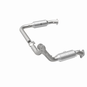 Dodge Ram Catalytic Converter - Magnaflow - Direct Fit, OEM Grade - `07-`08 Dodge Ram Catalytic Converter - Magnaflow - Direct Fit, OEM Grade - `07-`08
