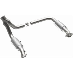 Dodge Ram Catalytic Converter - Magnaflow - Direct Fit, OEM Grade - `07-`08 Dodge Ram Catalytic Converter - Magnaflow - Direct Fit, OEM Grade - `07-`08