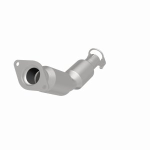 Toyota Prius Catalytic Converter - Underbody - Magnaflow - OEM Grade Direct-Fit - `10-`15
