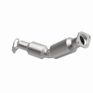 Toyota Prius Catalytic Converter - Underbody - Magnaflow - OEM Grade Direct-Fit - `10-`15