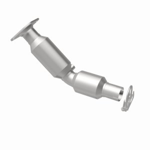 Toyota Prius Catalytic Converter - Underbody - Magnaflow - OEM Grade Direct-Fit - `10-`15
