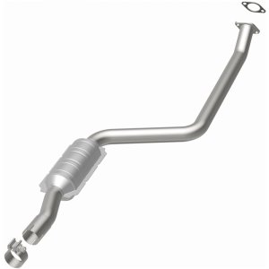 BMW 5 Series Catalytic Converter - Magnaflow - OEM Grade Direct-Fit - `06-`07