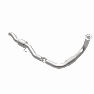 GMC Sierra 2500 HD Catalytic Converter - Magnaflow - Direct Fit - `01-`02