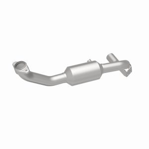 Lincoln Navigator Catalytic Converter - Magnaflow - OEM Grade Direct-Fit - `05-`06