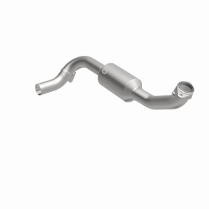 Lincoln Navigator Catalytic Converter - Magnaflow - OEM Grade Direct-Fit - `05-`06