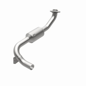 Lincoln Navigator Catalytic Converter - Magnaflow - OEM Grade Direct-Fit - `05-`06