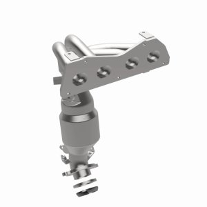 Toyota RAV4 Catalytic Converter - Magnaflow - Direct-Fit OEM Grade - `16-`18