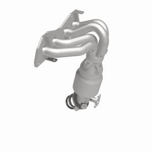 Toyota RAV4 Catalytic Converter - Magnaflow - Direct-Fit OEM Grade - `16-`18